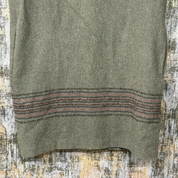 Massimo Dutti Green Wool V Neck Short Sleeve Dress - Picture 4 of 7